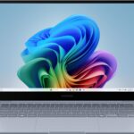Samsung - Galaxy Book4 Edge - Copilot+ PC - 14" AMOLED Touch-Screen Laptop - Snapdragon X Elite 3.4Ghz- 16GB Memory- 512GB Storage - Sapphire Blue - Open Box