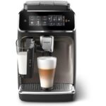 Versuni Philips EP3347/90 Tam Otomatik LatteGo Espresso Makinesi, 3300 Serisi, SilentBrew Teknolojisi, Taze Öğütülmüş Çekirdeklerden Aromatik Kahve, 6 Sıcak ve Soğuk İçecek, Siyah Krom
