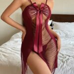 DAZY طقم من قطعتين من البايدول والسروال الداخلي الشبكي الشفاف المنقوب والمزين بشراريب بتصميم إغراء