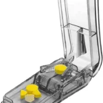 اف اي ان اس تي اي ان او دبليو قطاعة حبوب الدواء للحبوب الصغيرة أو الكبيرة. أفضل موزع حبوب متعددة على الإطلاق! تصميم في الولايات المتحدة الأمريكية. يمكن استخدامه كصندوق للحبوب الصغيرة. غير مناسب للحبوب