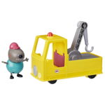 Peppa Pig Toys Granddad Dog's Tow Truck Set with Figure, Preschool Toys for Ages 3+