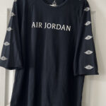 Air Jordan T shirt Men’s L Black 3/4 Sleeve Crew Neck Graphic Prints