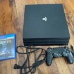 Sony Playstation 4 PRO PS4 CUH-7015B Console + Resident Evil Biohazard